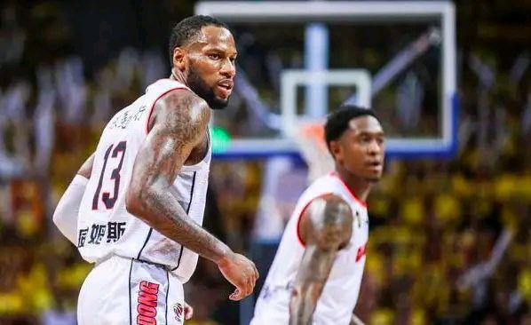 克拉伦斯·威姆斯技术特点介绍