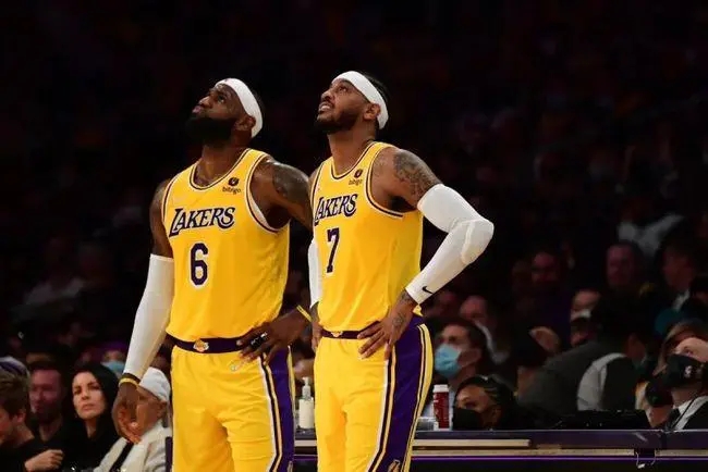 詹姆斯和安东尼有什么关系