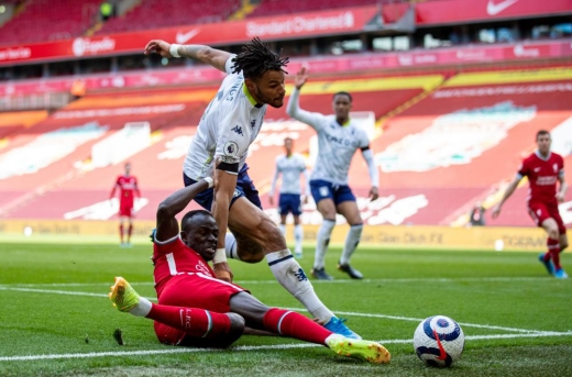 英超利物浦vs南安普墩首发替补名单