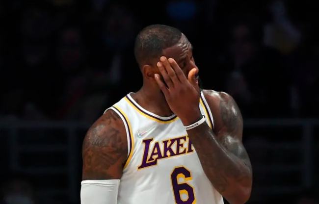 詹姆斯新冠肺炎测试为阳性