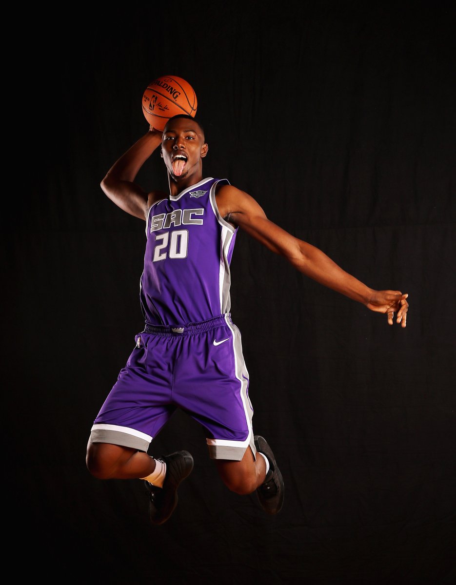 哈里·贾尔斯三世所在球队介绍