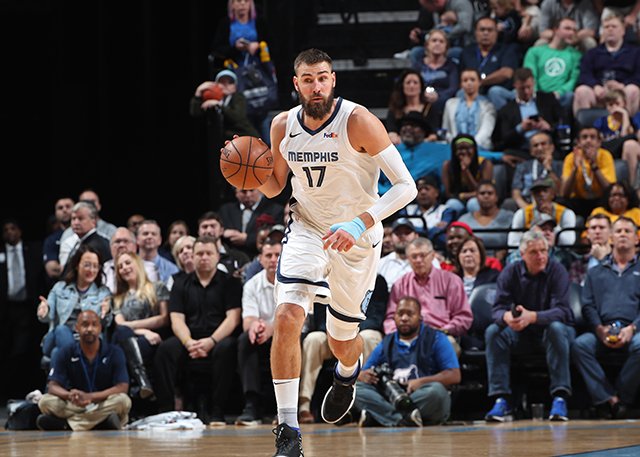 约纳斯·瓦兰丘纳斯职业生涯数据介绍