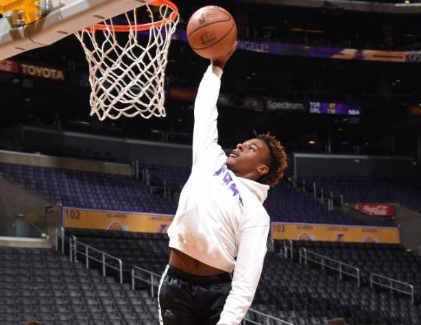 布朗尼·詹姆斯现在美国高中生排第几