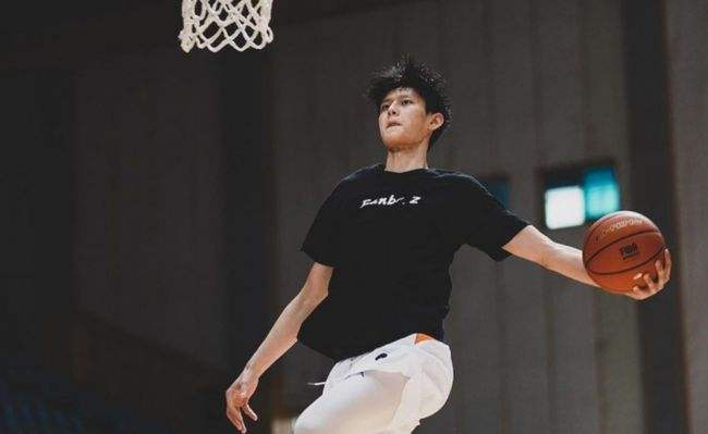 曾凡博是哪里人出生地址介绍