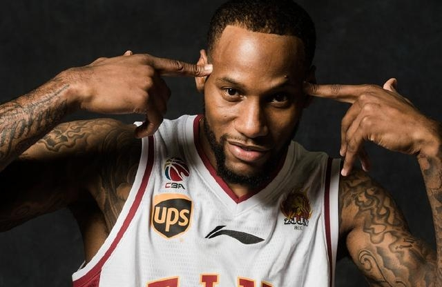 克拉伦斯威姆斯身高年龄介绍