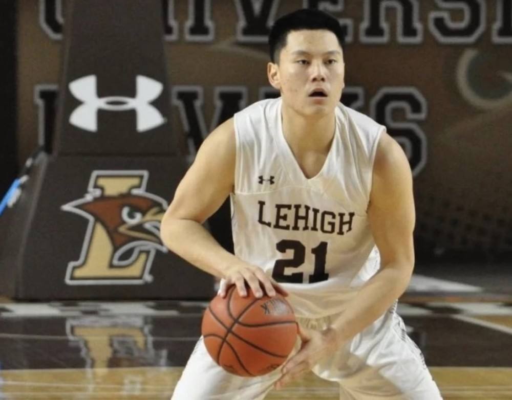 李弘权场上位置介绍