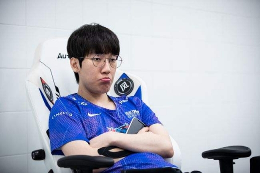 英雄联盟选手Tarzan李承勇选手个人介绍