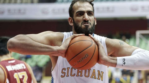 哈马德-哈达迪年龄介绍