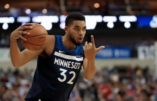 卡尔-安东尼-唐斯所穿球衣号码介绍