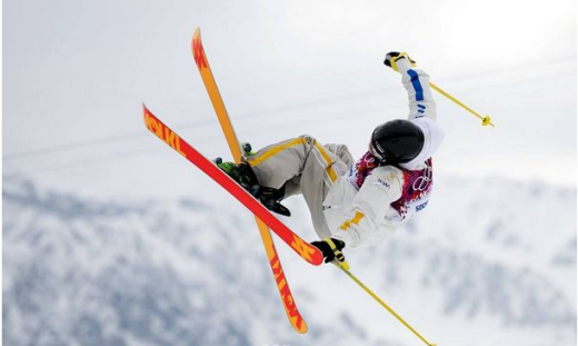 北京冬奥会空中技巧混合团体，中国队获得银牌