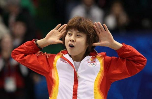 短道速滑教练王濛下课原因