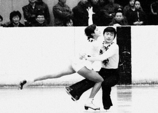 隋文静韩聪教练栾波介绍