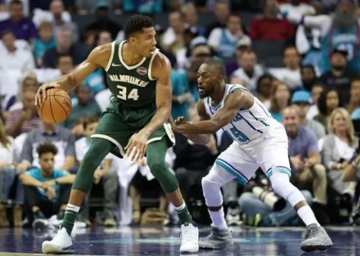 3月1日NBA黄蜂vs雄鹿比赛结果视频回放