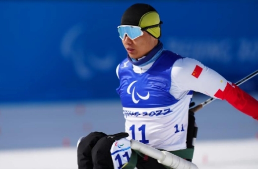 越野滑雪郑鹏残疾部位