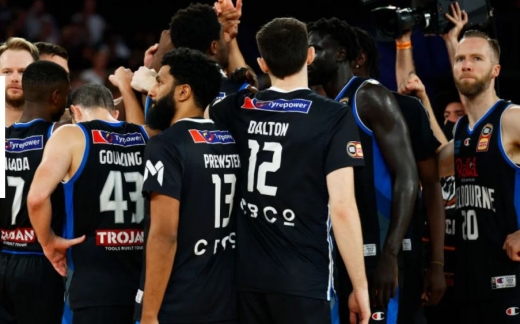 3月13日NBL东南墨尔本凤凰vs墨尔本联比赛结果视频回放