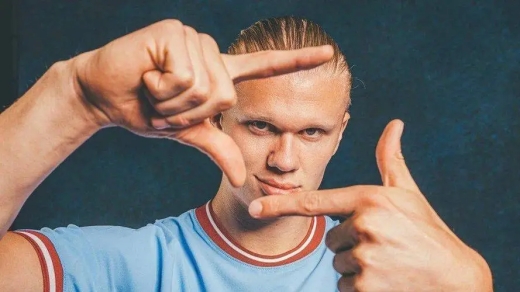 哈兰德加盟曼城转会费、年薪介绍