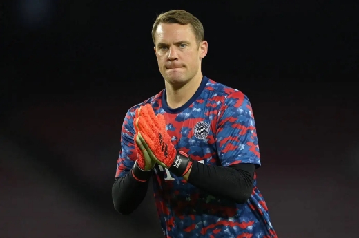 诺伊尔为什么叫臀新