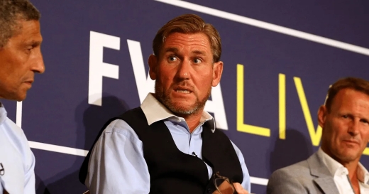 英超水晶宫足球俱乐部老板介绍