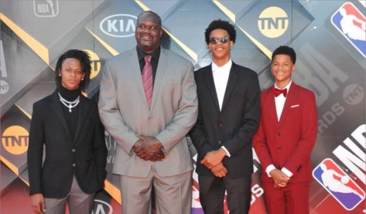 沙基尔奥尼尔的年龄