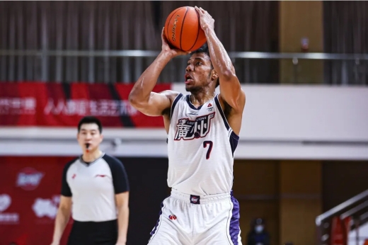 祝铭震个人资料