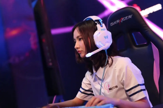 英雄联盟女职业选手盘点