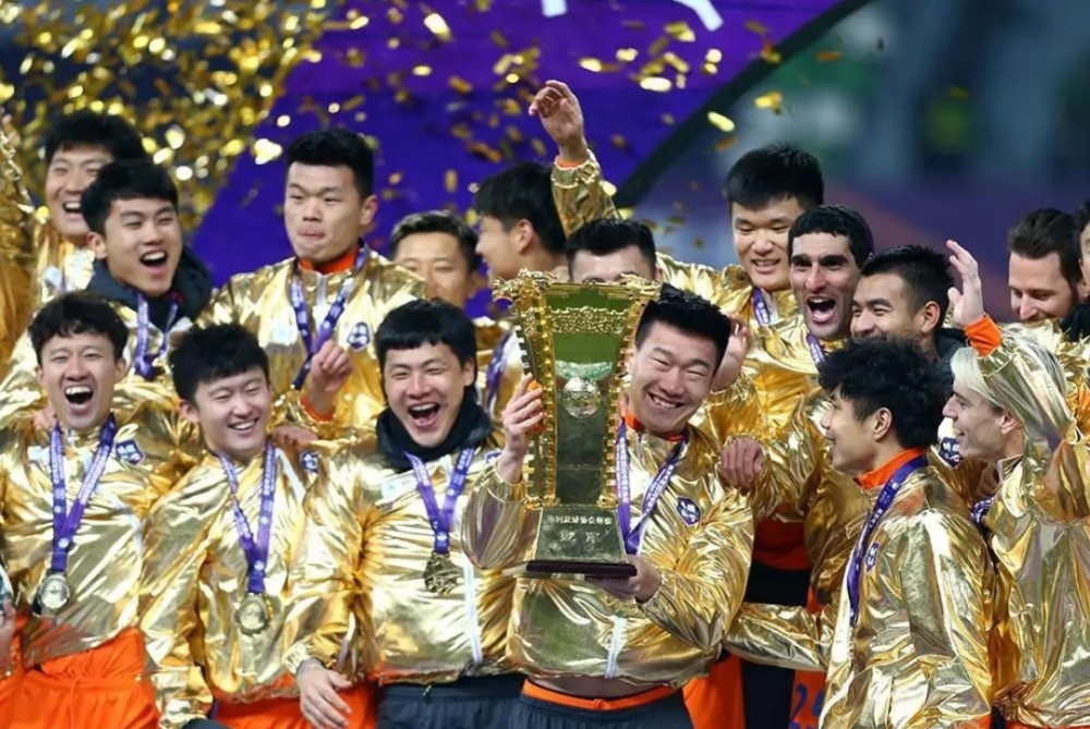中国足球历史上的双冠王都有哪些